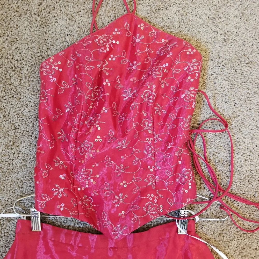 COPY - Beautiful 2 piece red formal - Picture 2 of 5